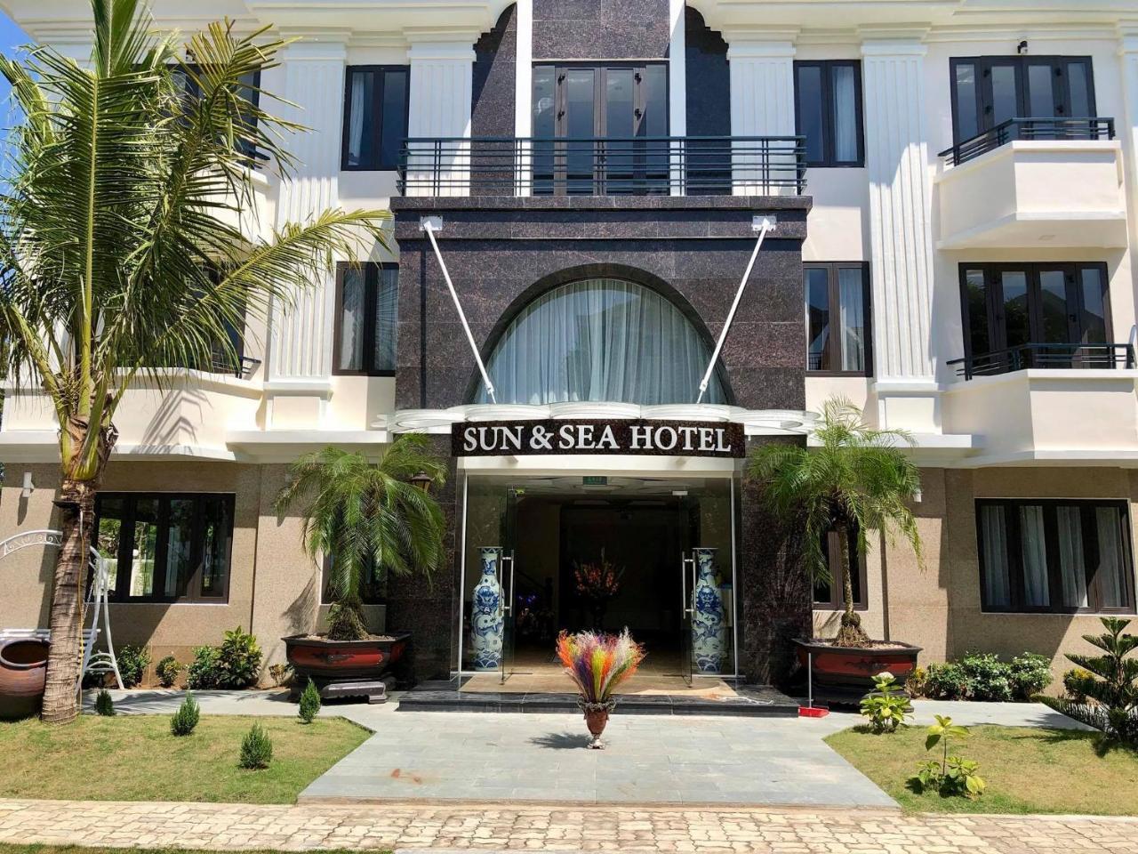 Sun And Sea Hotel Nha Trang Bagian luar foto